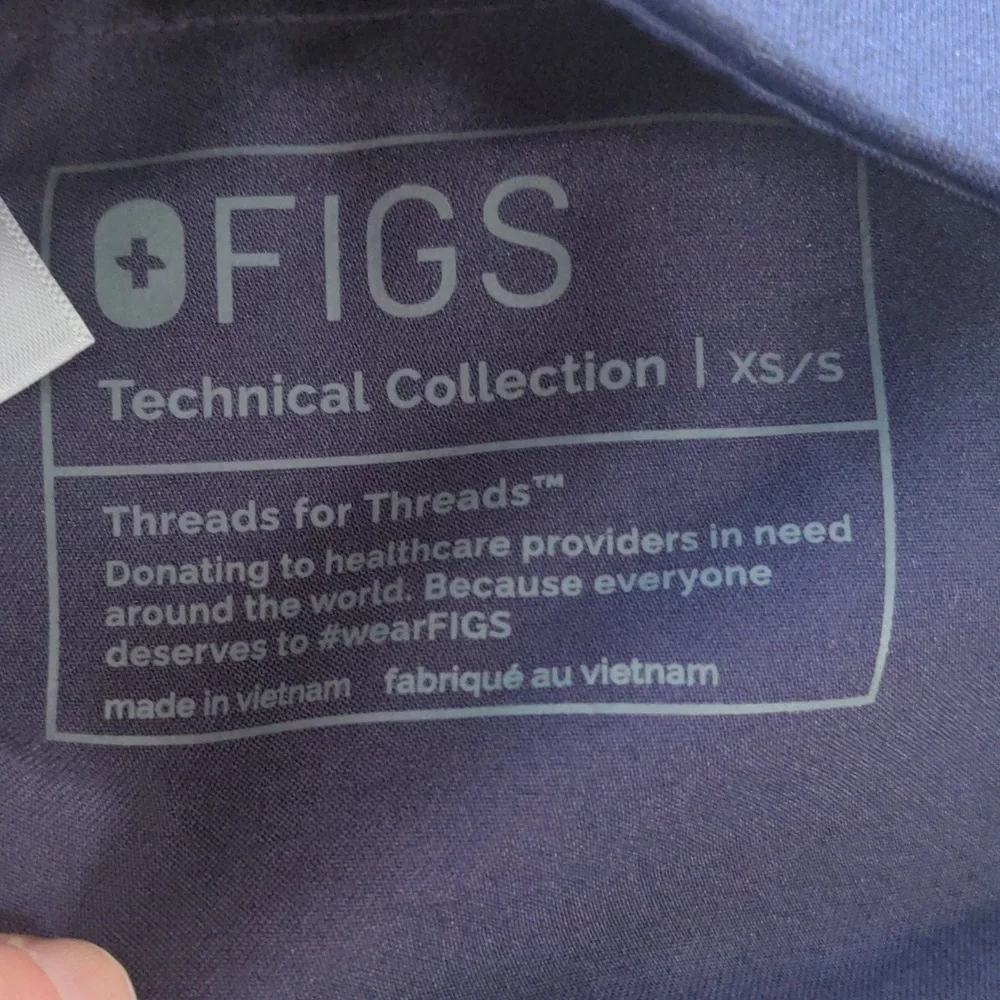 FIGS Axim 2.0 Men's Cargo Scrubs T2001S S/XS Purple Blue